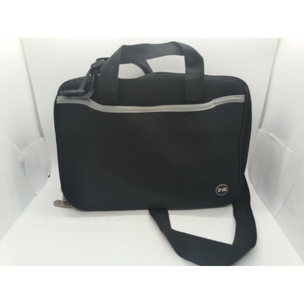 init sport slipcase mini laptop / Dvd player travel case
